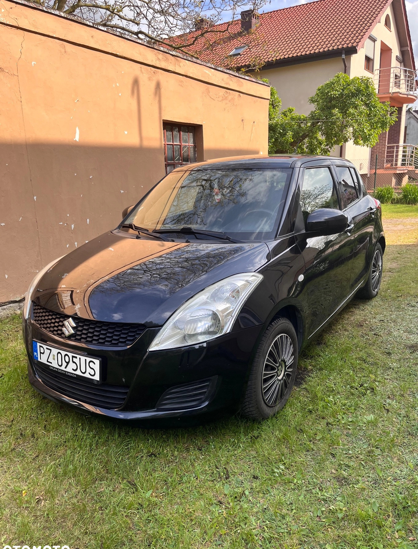 Suzuki Swift cena 23900 przebieg: 134800, rok produkcji 2011 z Swarzędz małe 121